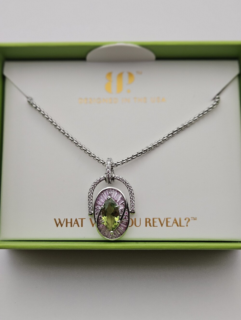 Bomb Party NK78137 August "She's Forever Setting Trends" Peridot & Pink Spinel